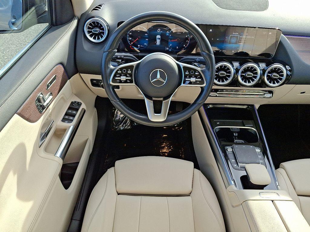 used 2023 Mercedes-Benz GLA 250 car, priced at $31,994