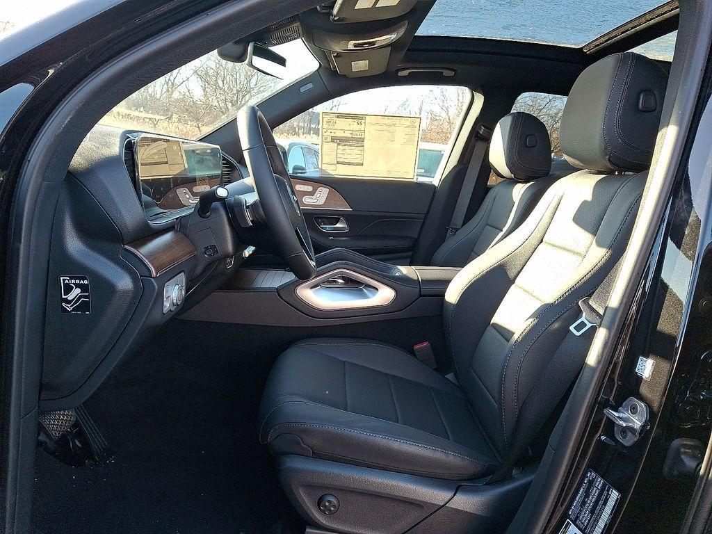 new 2026 Mercedes-Benz GLE 350 car, priced at $68,448