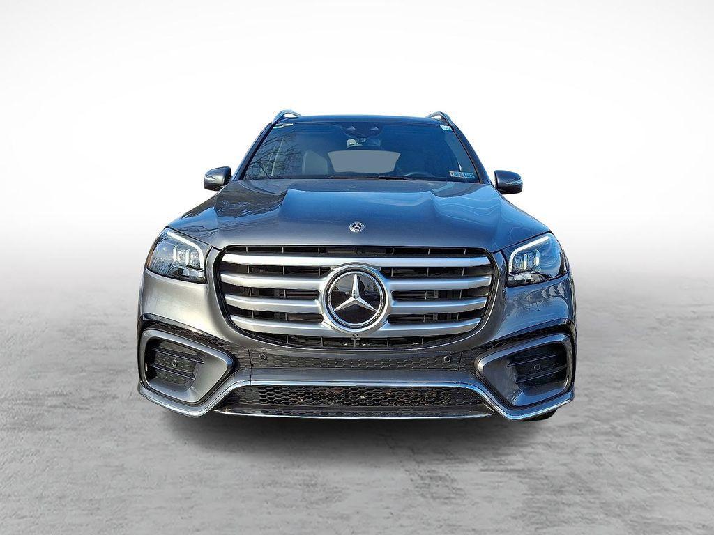 used 2025 Mercedes-Benz GLS 450 car, priced at $86,127