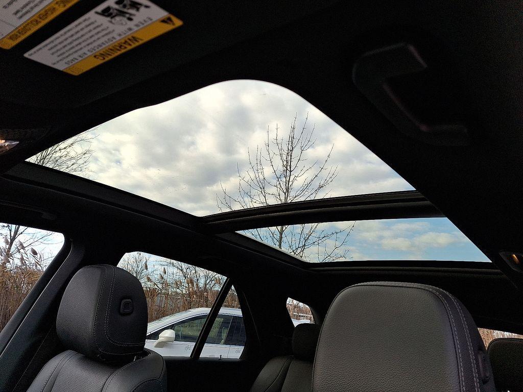 used 2023 Mercedes-Benz GLE 350 car, priced at $40,014