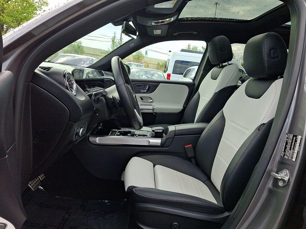 used 2022 Mercedes-Benz GLB 250 car, priced at $29,957