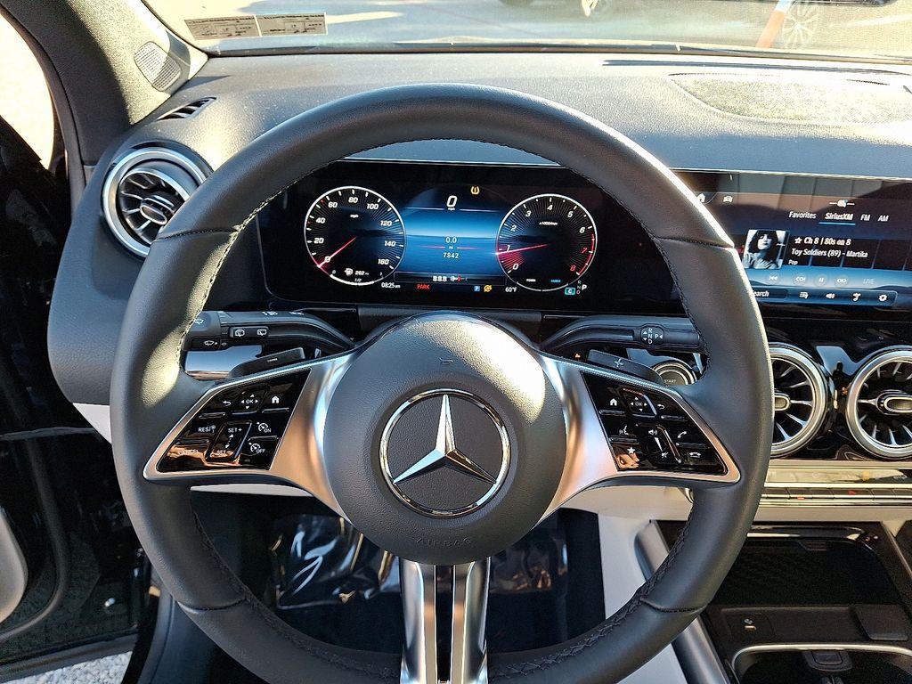 used 2025 Mercedes-Benz GLA 250 car, priced at $41,777