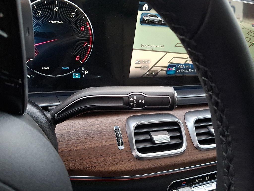 new 2026 Mercedes-Benz GLE 450 car, priced at $77,055