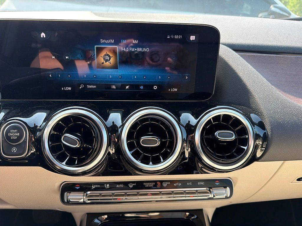 used 2023 Mercedes-Benz GLA 250 car, priced at $33,872
