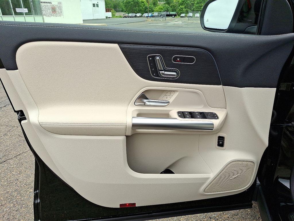 used 2026 Mercedes-Benz GLA 250 car, priced at $49,095