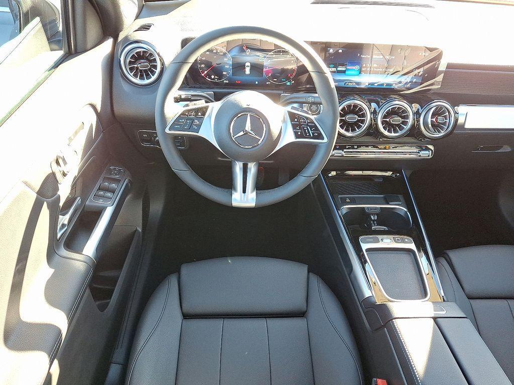 new 2026 Mercedes-Benz GLB 250 car, priced at $49,937