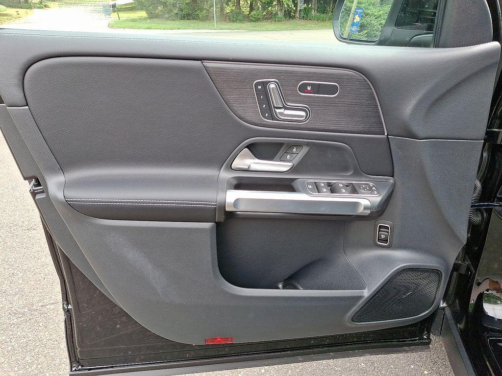 used 2026 Mercedes-Benz GLB 250 car, priced at $49,049