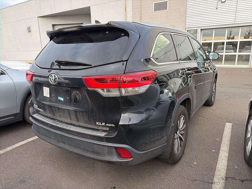 used 2019 Toyota Highlander car, priced at $25,998
