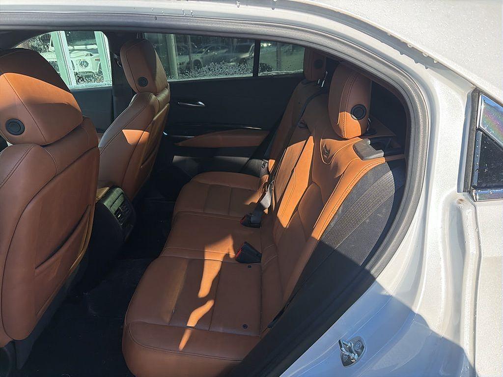 used 2024 Cadillac XT4 car, priced at $33,441