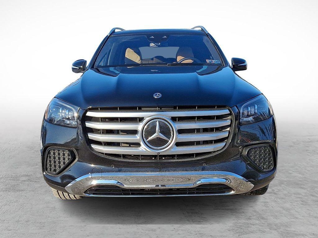 new 2026 Mercedes-Benz GLS 450 car, priced at $104,990