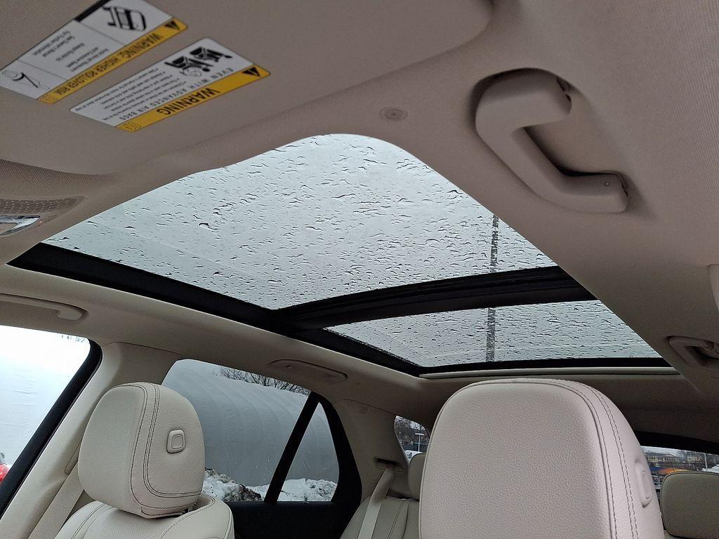 new 2026 Mercedes-Benz GLE 450 car, priced at $76,096