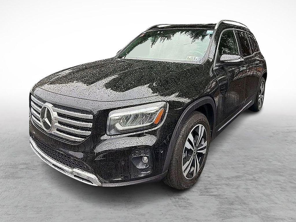 used 2025 Mercedes-Benz GLB 250 car, priced at $45,294