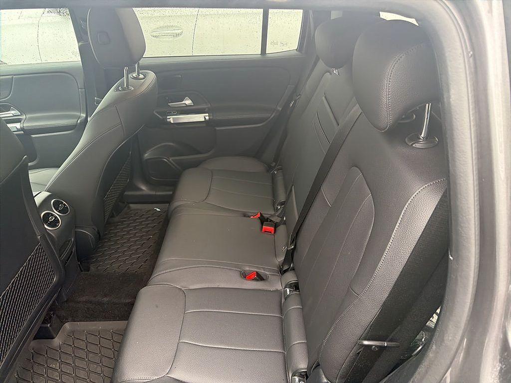 used 2025 Mercedes-Benz GLB 250 car, priced at $44,322