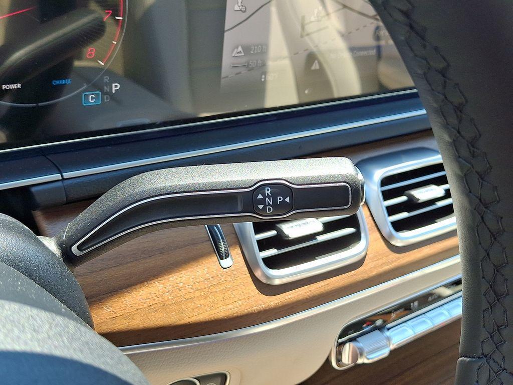 new 2026 Mercedes-Benz GLE 450 car