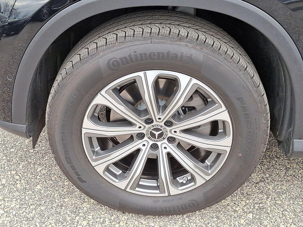 used 2025 Mercedes-Benz GLC 300 car, priced at $43,668