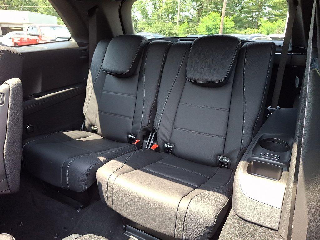 new 2026 Mercedes-Benz GLS 450 car, priced at $97,940