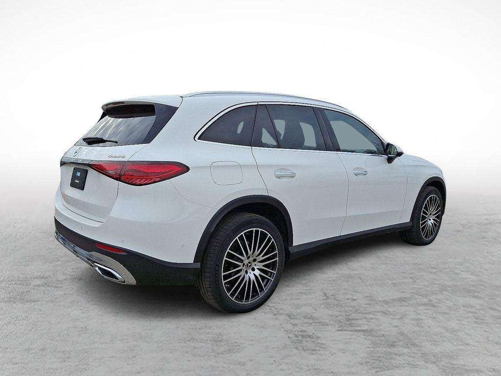 used 2025 Mercedes-Benz GLC 300 car, priced at $47,165
