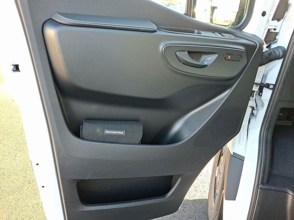 new 2026 Mercedes-Benz Sprinter 2500 car, priced at $67,493