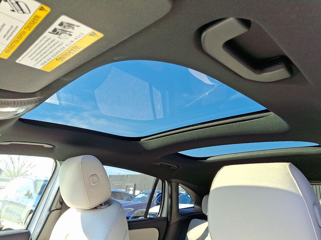 used 2025 Mercedes-Benz GLA 250 car, priced at $45,698