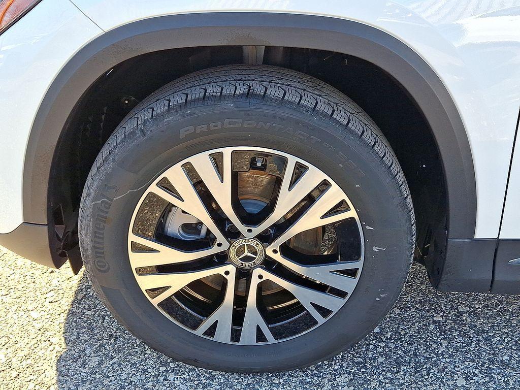 used 2025 Mercedes-Benz GLA 250 car, priced at $45,698