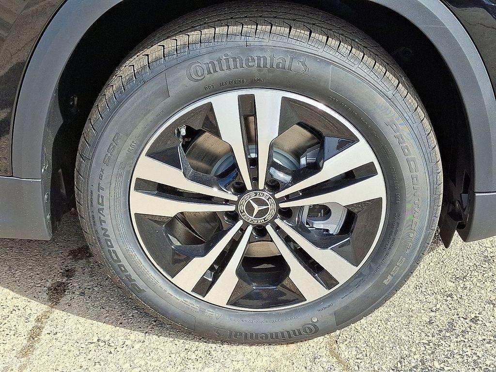 used 2026 Mercedes-Benz GLA 250 car, priced at $49,830