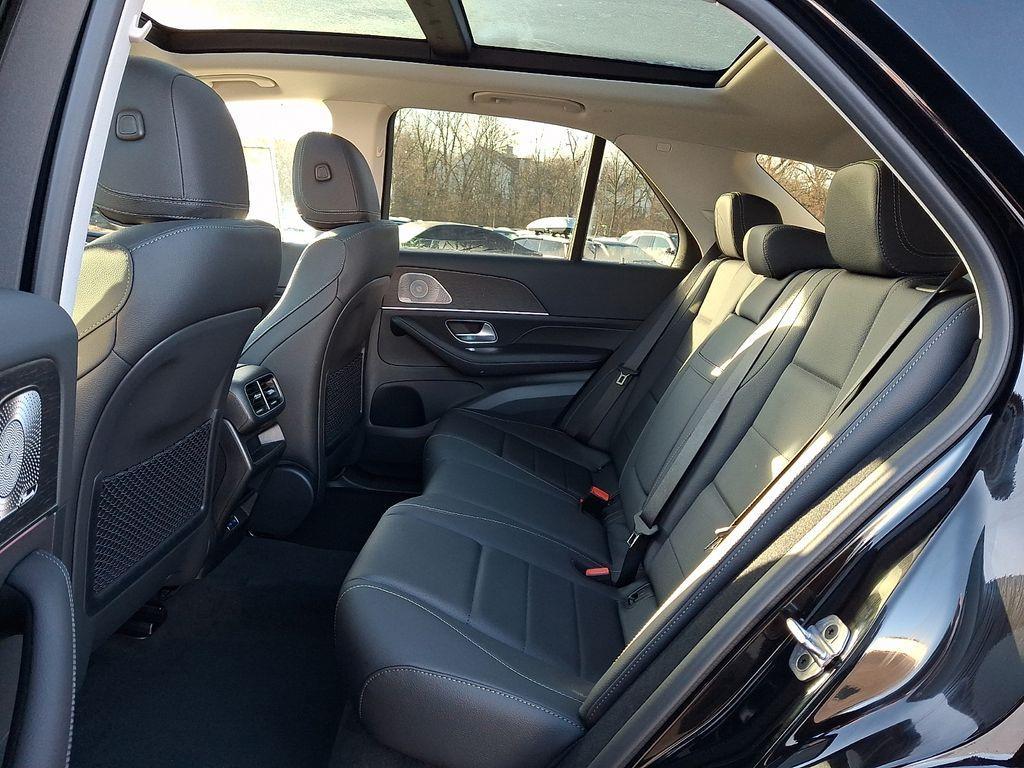 new 2026 Mercedes-Benz GLE 350 car, priced at $70,832