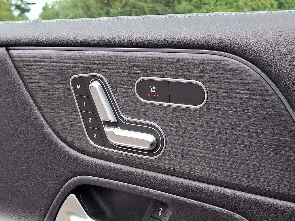 used 2026 Mercedes-Benz GLB 250 car, priced at $51,630