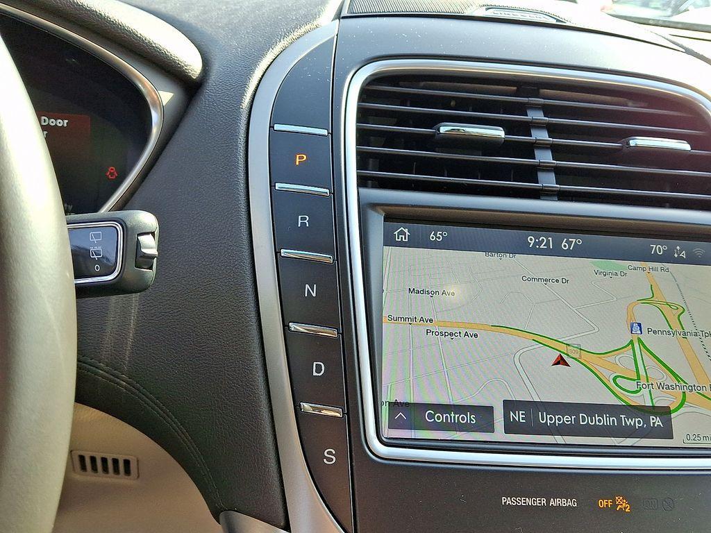 used 2020 Lincoln Nautilus car, priced at $22,031