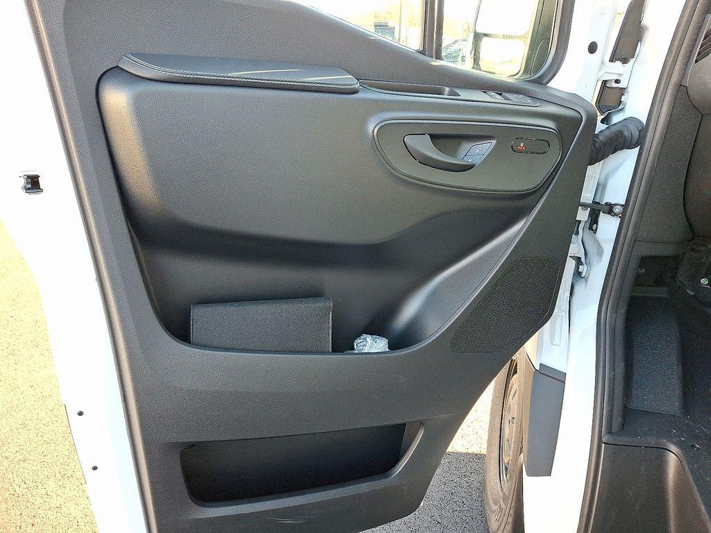 new 2026 Mercedes-Benz Sprinter 2500 car, priced at $69,493