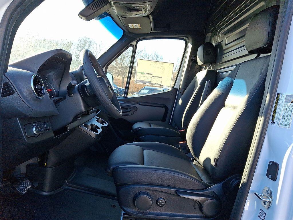 new 2026 Mercedes-Benz Sprinter 2500 car, priced at $69,493