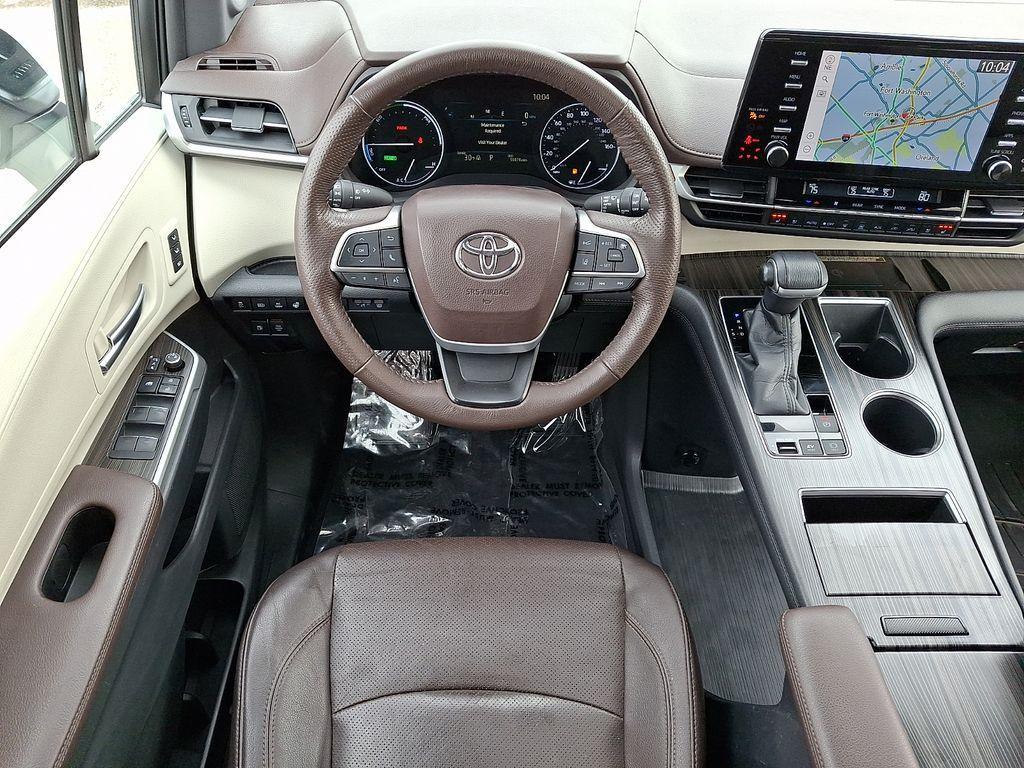 used 2022 Toyota Sienna car, priced at $43,116