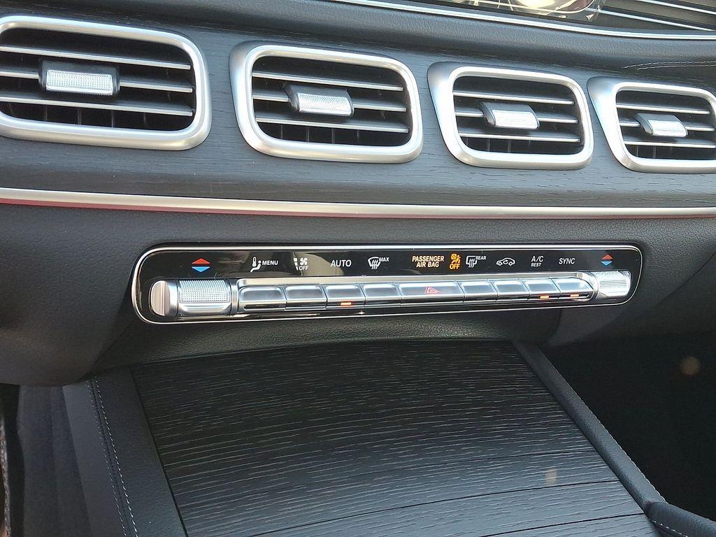 new 2026 Mercedes-Benz GLS 450 car, priced at $101,535