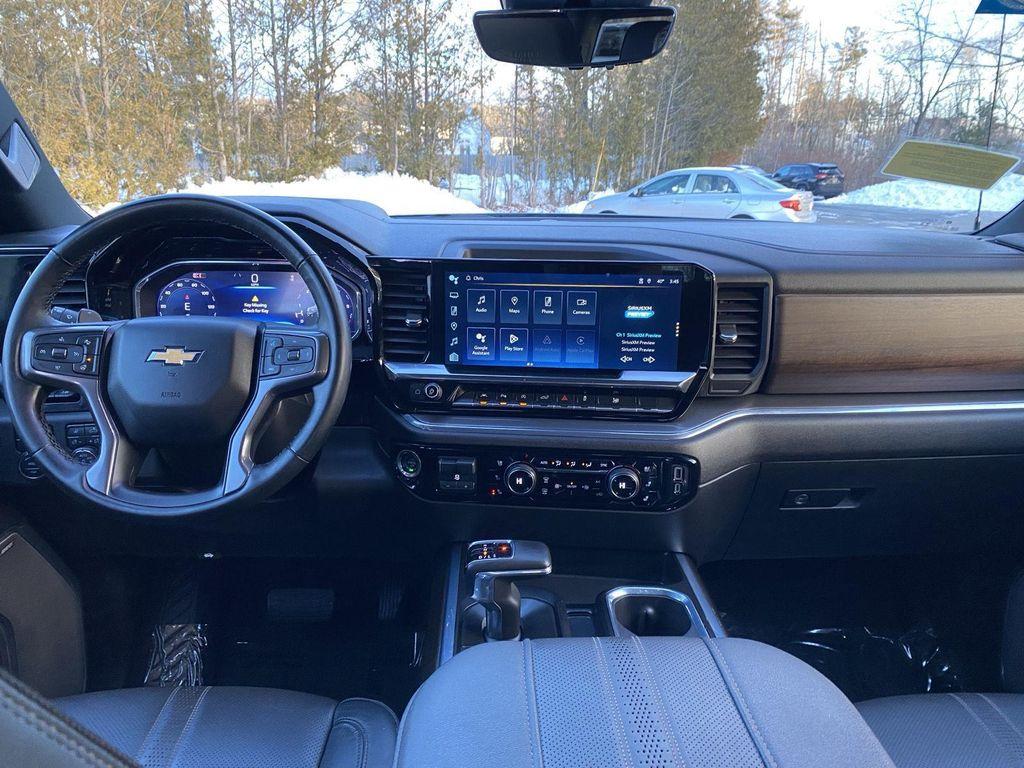 used 2024 Chevrolet Silverado 1500 car, priced at $52,999