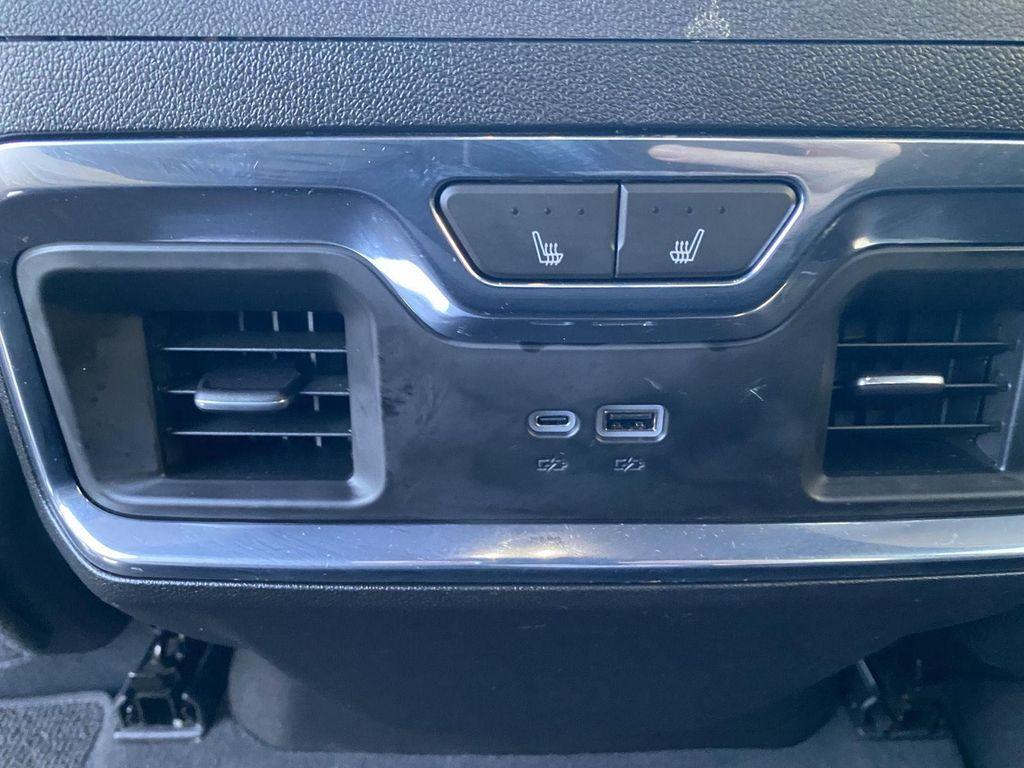 used 2024 Chevrolet Silverado 1500 car, priced at $52,999