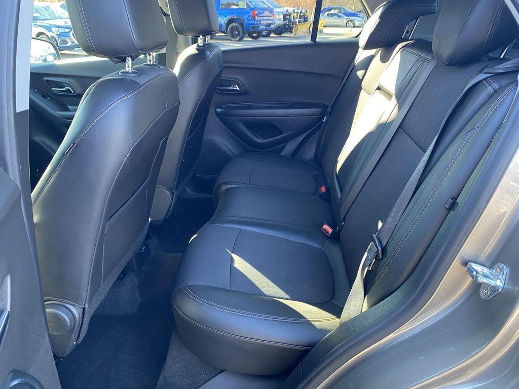 used 2022 Chevrolet Trax car, priced at $18,999