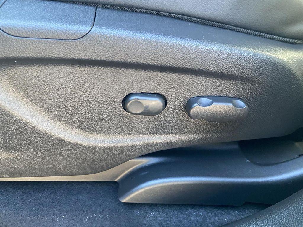 used 2022 Chevrolet Trax car, priced at $18,999