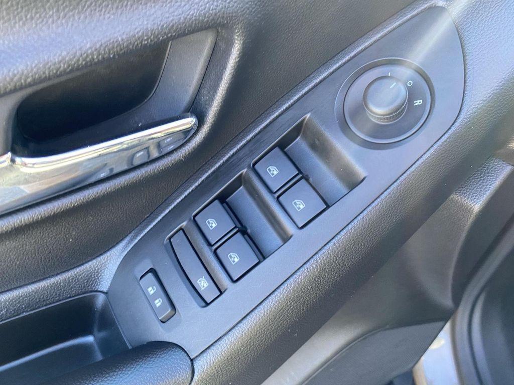 used 2022 Chevrolet Trax car, priced at $18,999