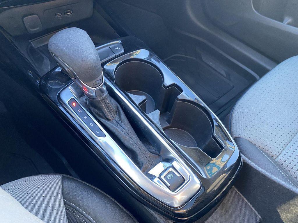 used 2025 Chevrolet Trax car, priced at $21,999