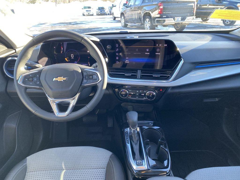 used 2025 Chevrolet Trax car, priced at $21,999