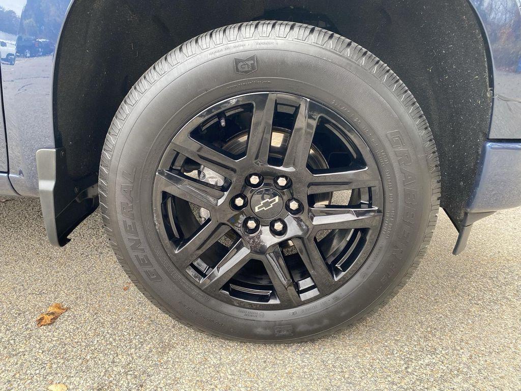 used 2022 Chevrolet Silverado 1500 car, priced at $29,999