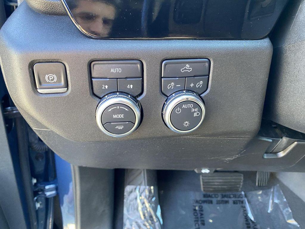 used 2024 GMC Sierra 1500 car, priced at $36,999