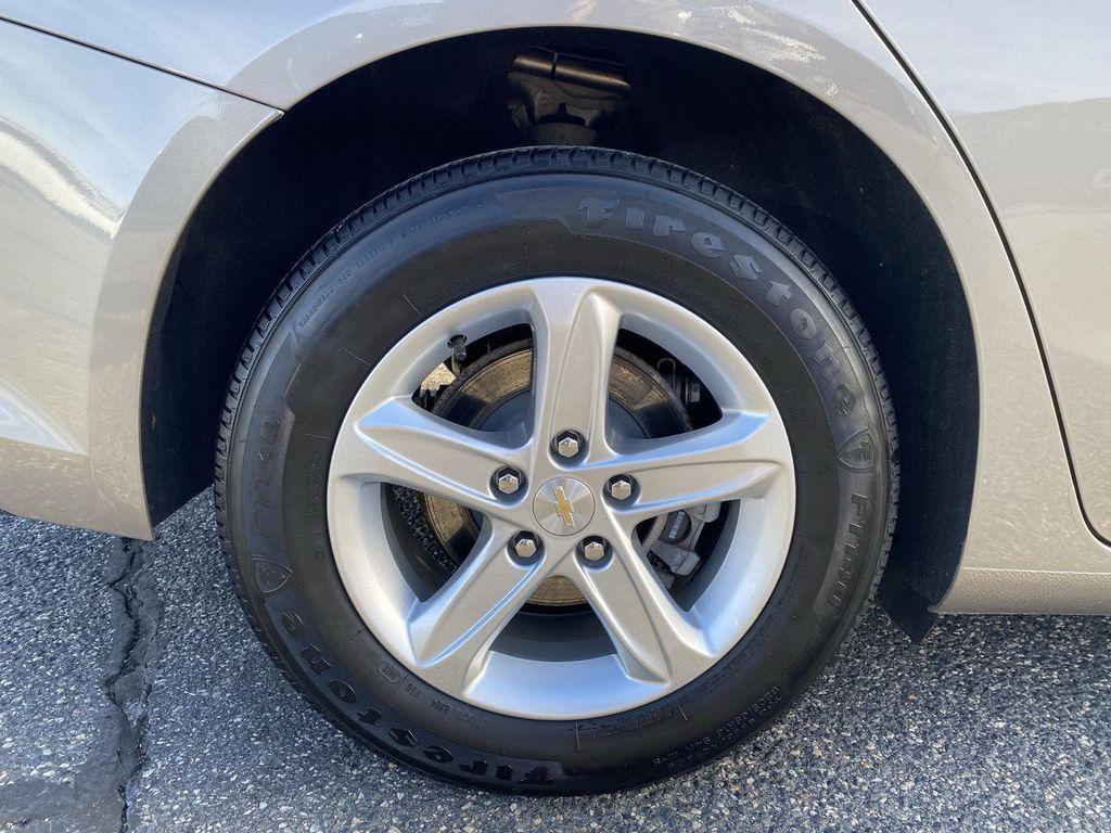 used 2022 Chevrolet Malibu car, priced at $19,999