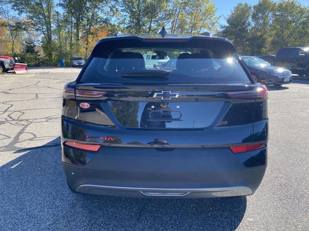 used 2023 Chevrolet Bolt EUV car, priced at $18,999