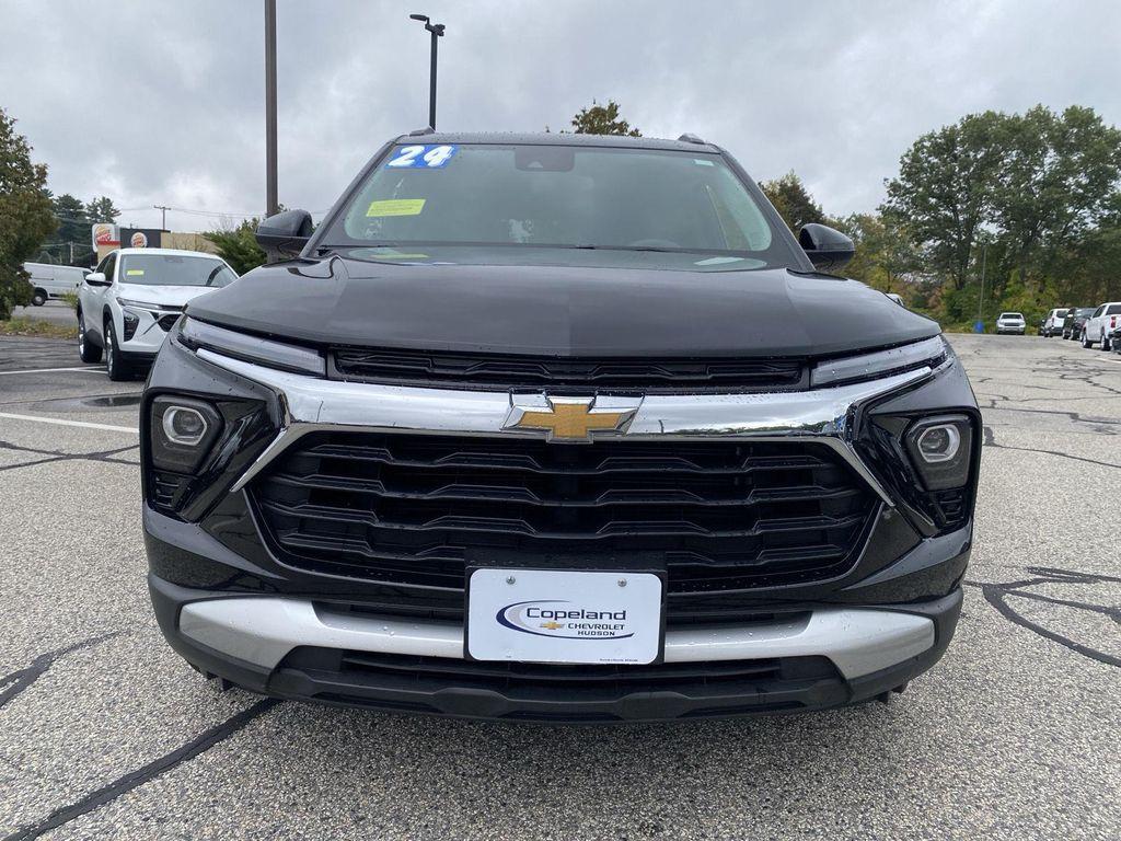 used 2024 Chevrolet TrailBlazer car, priced at $23,999