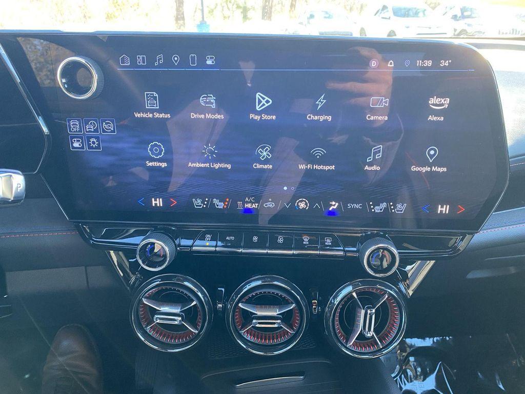 used 2025 Chevrolet Blazer EV car, priced at $29,999