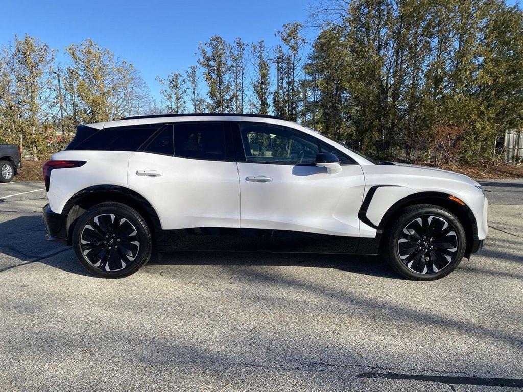 used 2025 Chevrolet Blazer EV car, priced at $29,999