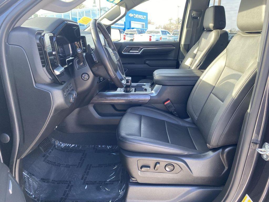 used 2023 Chevrolet Silverado 1500 car, priced at $44,999