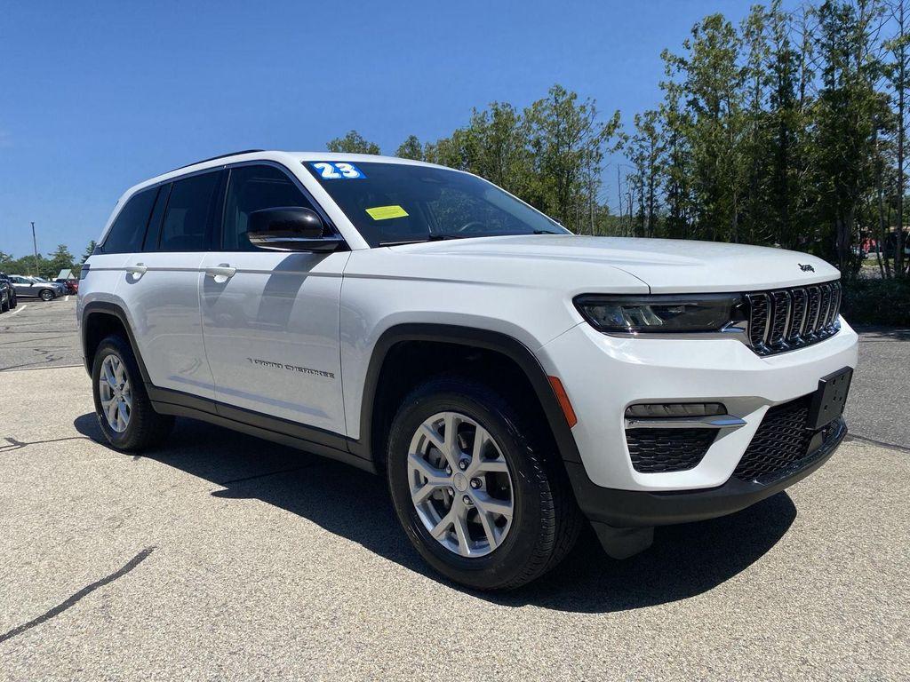 used 2023 Jeep Grand Cherokee car, priced at $30,594