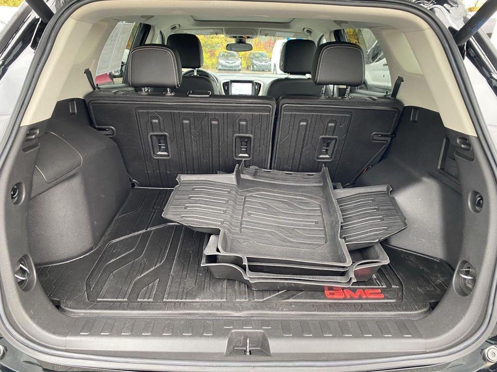 used 2022 GMC Terrain car, priced at $28,999