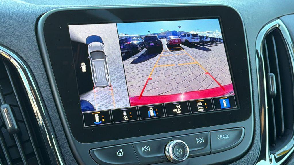 used 2024 Chevrolet Equinox car, priced at $22,991
